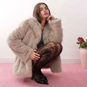 7 For All Mankind Chubby Jacket Women L Gray Faux Fur Button Front Chic Coat NEW